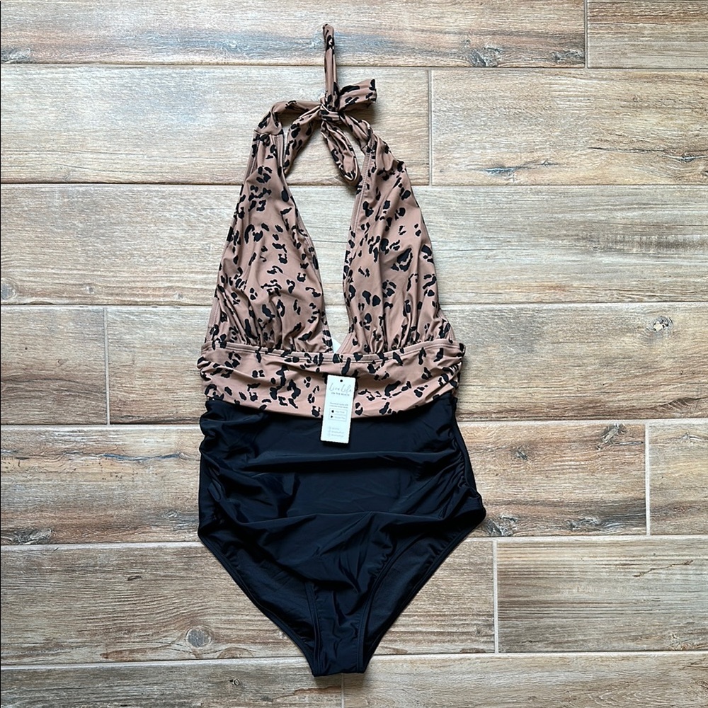 Cupshe Leopard Print Halter One Piece Swimsuit Size Large